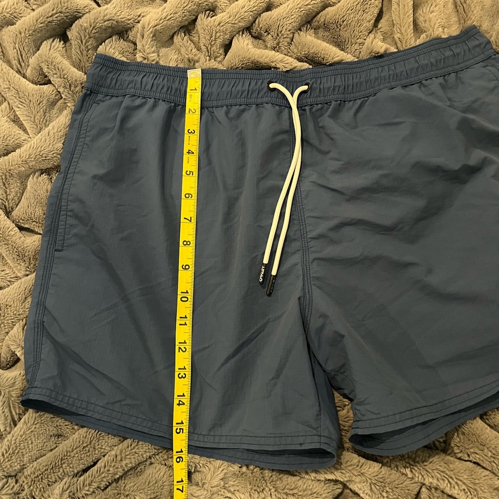 Oakley Blue Mens Standard All Day Beach Short Size XL - Picture 11 of 11